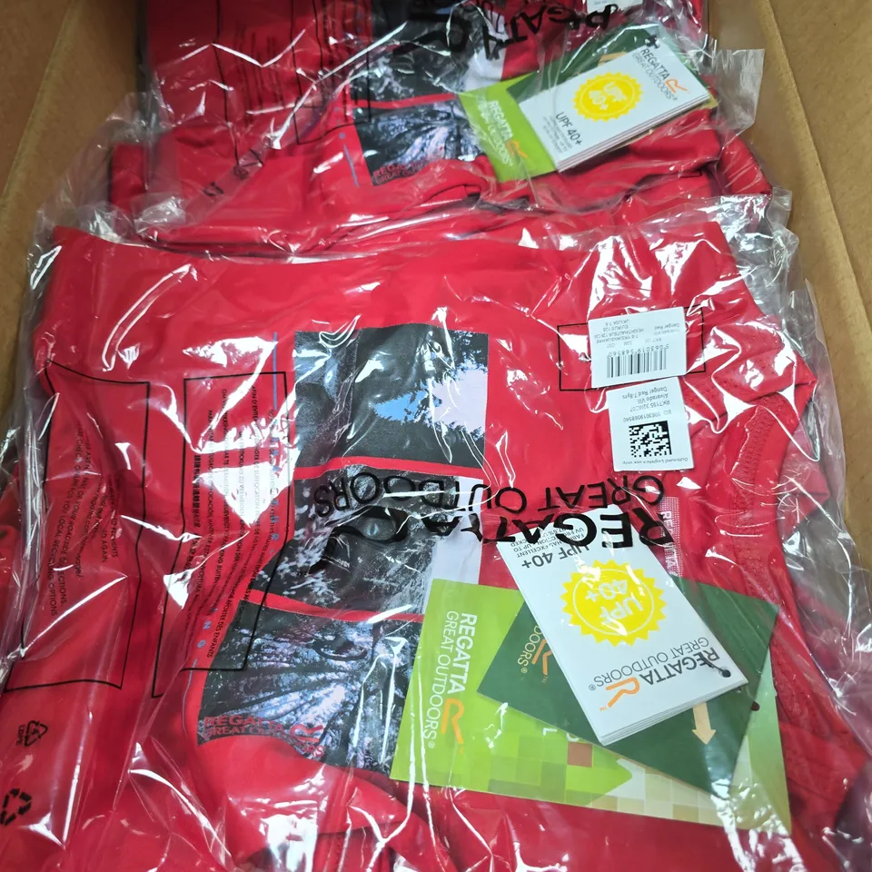 APPROXIMATELY 28 BRAND NEW REGATTA CHILDRENS ALVARDO T SHIRTS - 7-8YRS
