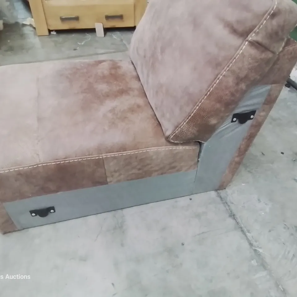 DESIGNER ZONE ARMLESS SECTION GRAND OUTBACK ESPRESSO 