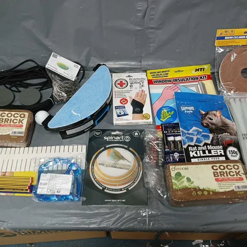 APPROXIMATELY 10 ASSORTED HOUSEHOLD ITEMS TO INCLUDE - COCO BRICK, PENCILS, AND WRIST BRACE ETC. 