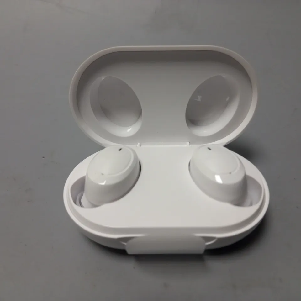 BOXED OPPO ENCO W11 EARBUDS