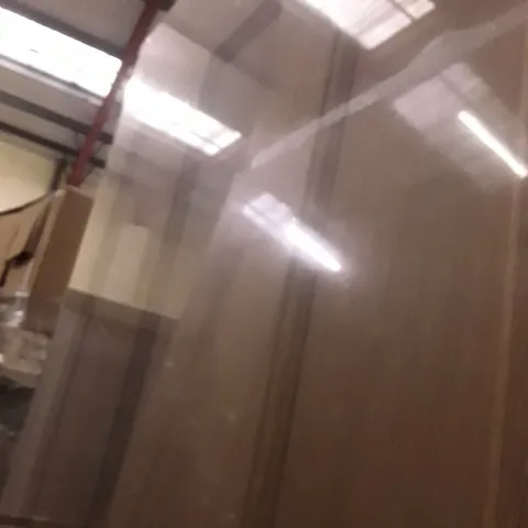 VERTICAL 3 PANEL OAK VENEER INTERNAL DOOR 1981 × 762MM