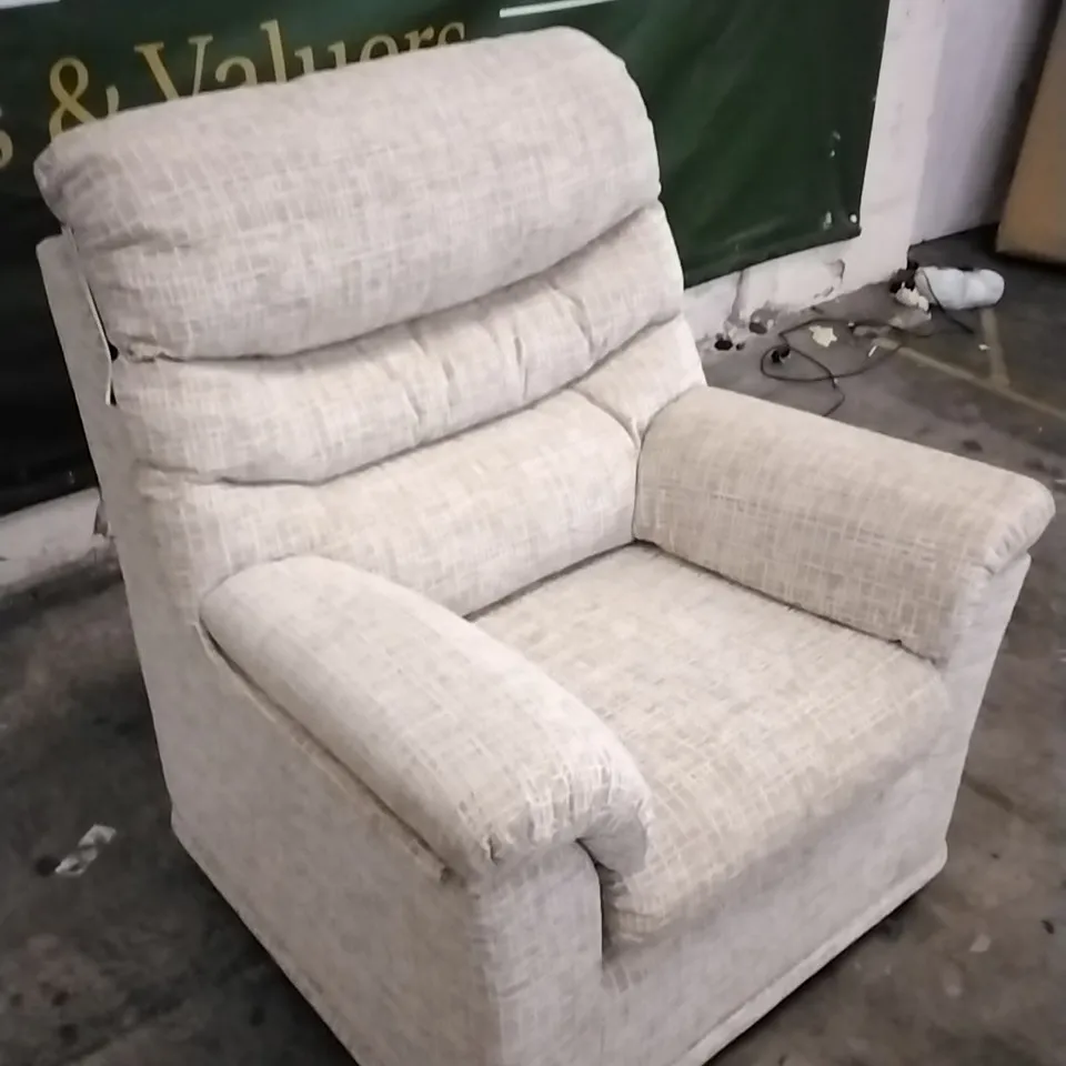 QUALITY BRITISH DESIGNED & MANUFACTURED G PLAN MALVERN CHAIR WAFFLE CARAMEL FABRIC