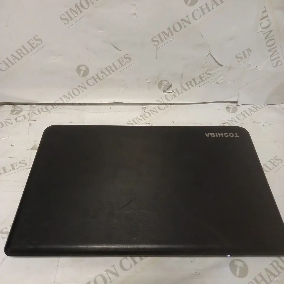 TOSHIBA SATELLITE PRO C50-A-136 LAPTOP