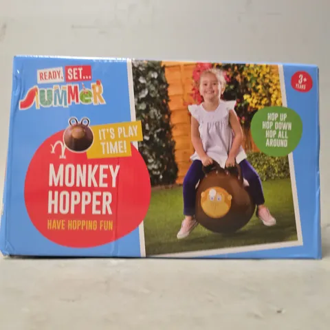 BOXED READY SET SUMMER MONKEY HOPPER