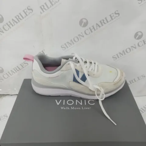 BOXED PAIR OF VIONIC DESIGNER TRAINERS - WHITE - UK SIZE 5.5