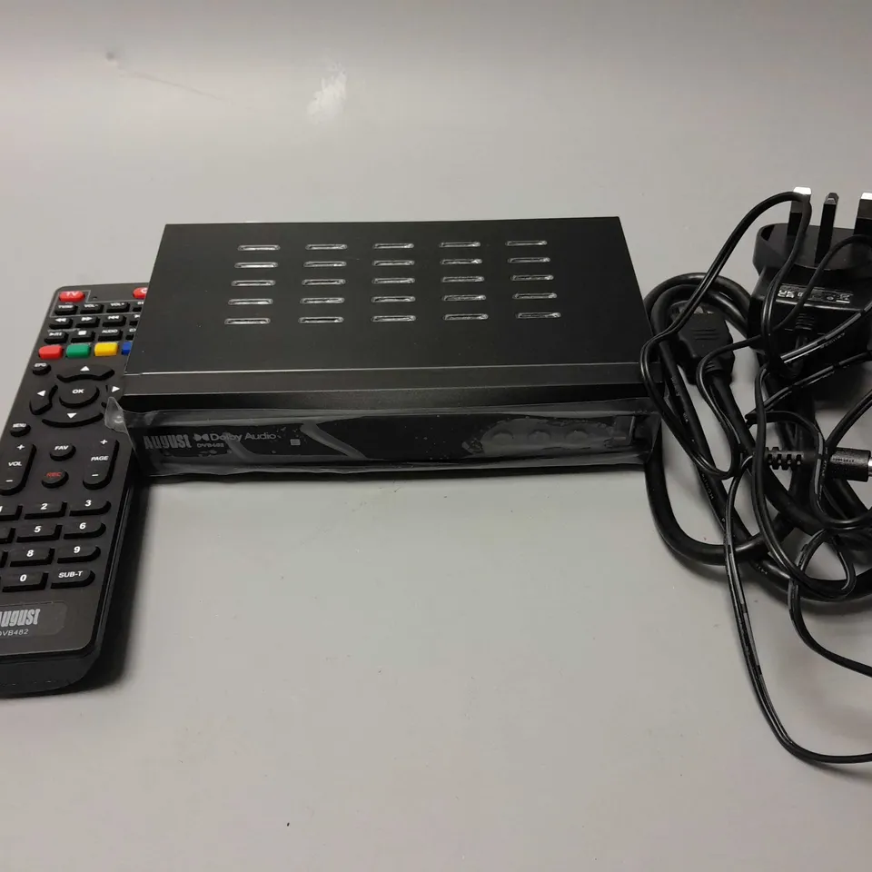 BOXED AUGUST FREEVIEW HD TWIN TUNER RECEIVER AND MEDIA PLAYER