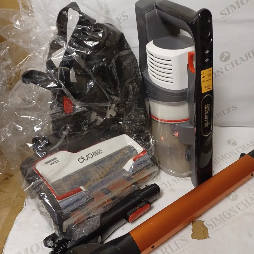 SHARK CORDLESS VACUUM
