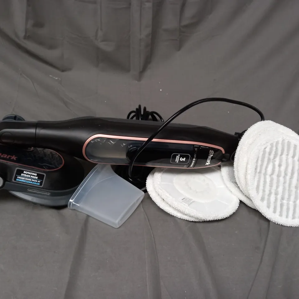 BOXED SHARK STEAM SCRUBBER WITH STEAM BLAST S7201 - COLLECTION ONLY