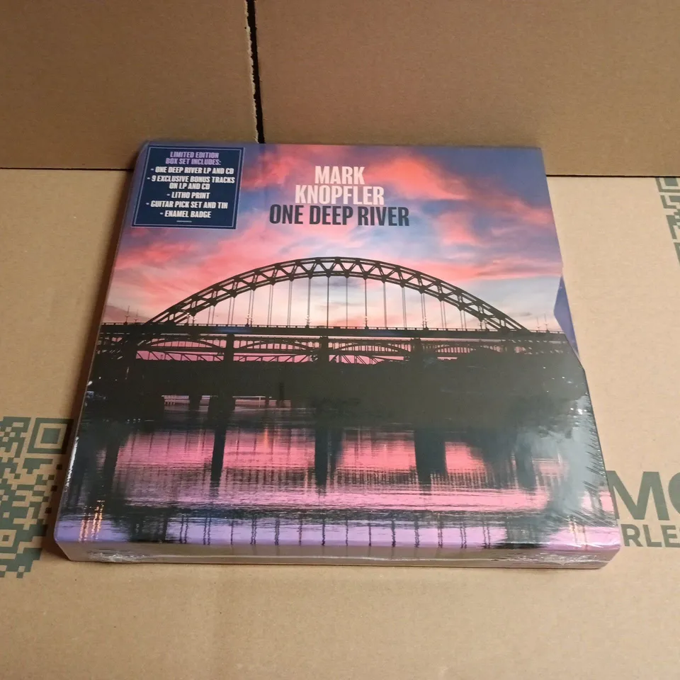 MARK KNOPFLER – ONE DEEP RIVER (LIMITED EDITION BOX SET)