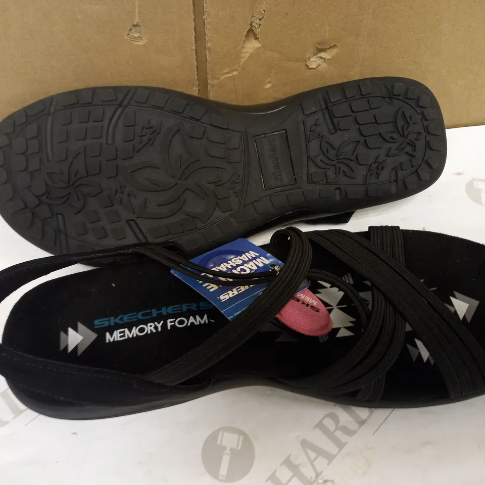 BOXED PAIR OF SKECHERS REGGAE SANDALS IN BLACK