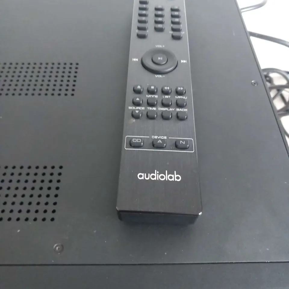 AUDIOLAB 8300A BLACK HIGH QUALITY HIFI SEPARATE STEREO AMPLIFIER