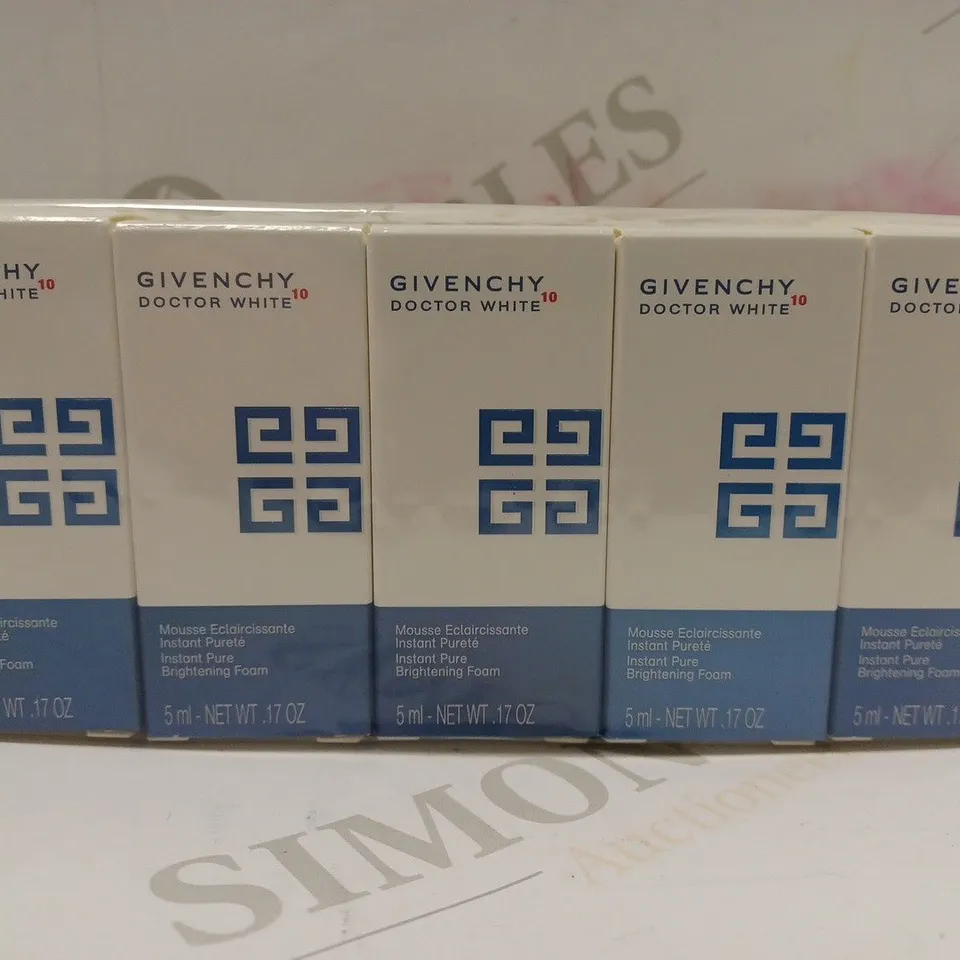 BOX OF APPROX 10 X 5ML GIVENCHY DOCTOR WHITE10 INSTANT PURE BRIGHTENING FOAM 