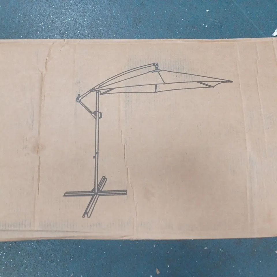 BOXED 9.84 FT PATIO UMBRELLA WITH SIDE POLE IN NAVY BLUE - COLLECTION ONLY