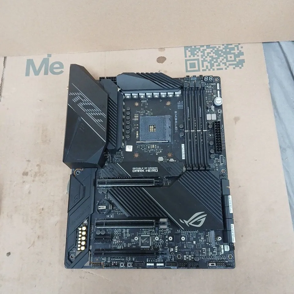 ASUS ROG CROSSHAIR VIII DARK HERO MOTHERBOARD