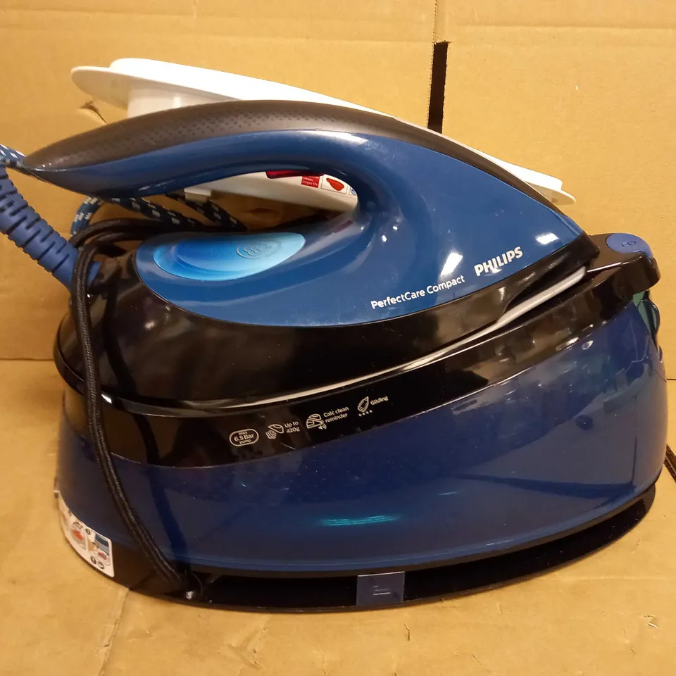 PHILIPS PERFECTCARE COMPACT STEAM GENERATOR IRON