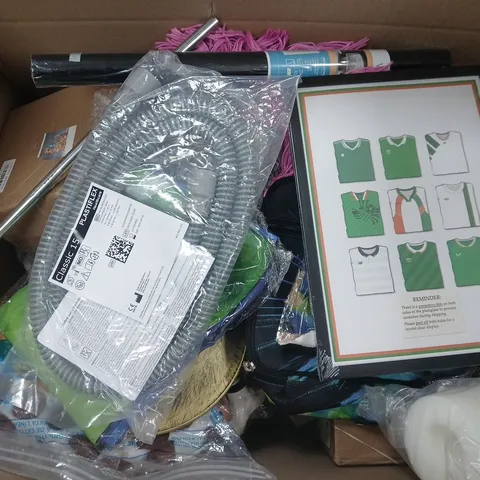 APPROXIMATELY 20 ASSORTED HOUSEHOLD PRODUCTS TO INCLUDE HYPE BAG, JOHN LEWIS FAN, ETC - COLLECTION ONLY
