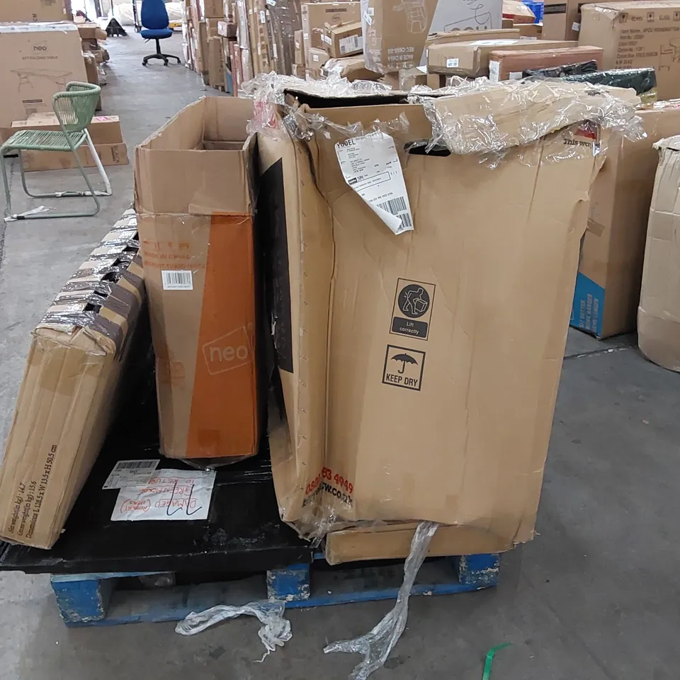 PALLET OF ASSORTED FURNITURE PARTS AND CONSUMER PRODUCTS 
