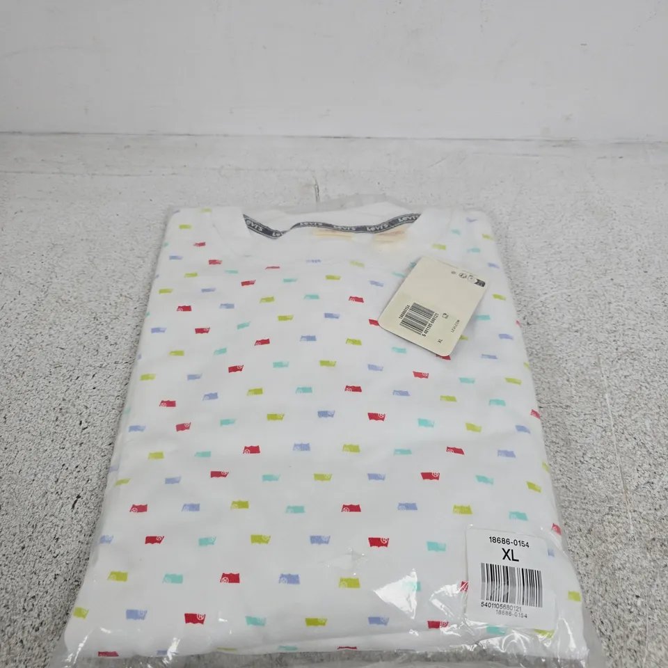 BAGGED LEVIS LOGO PATTERN JUMPER - SIZE XL