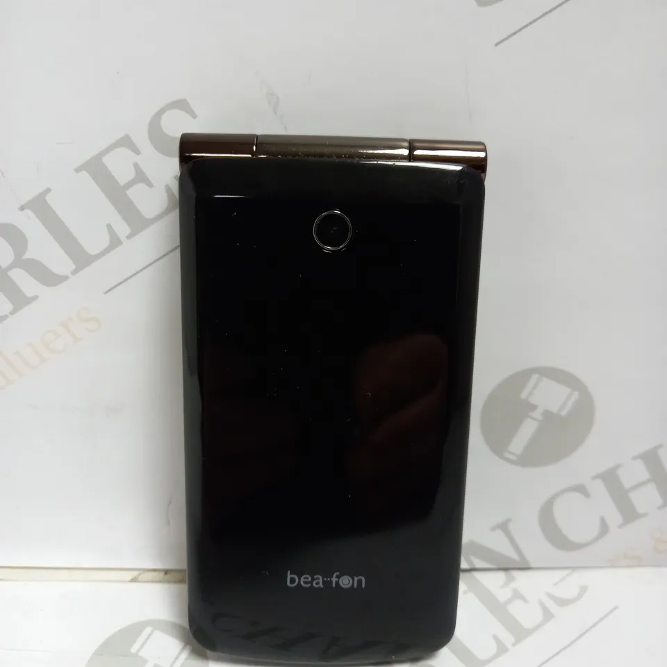 BEAFON C240 FLIP MOBILE PHONE