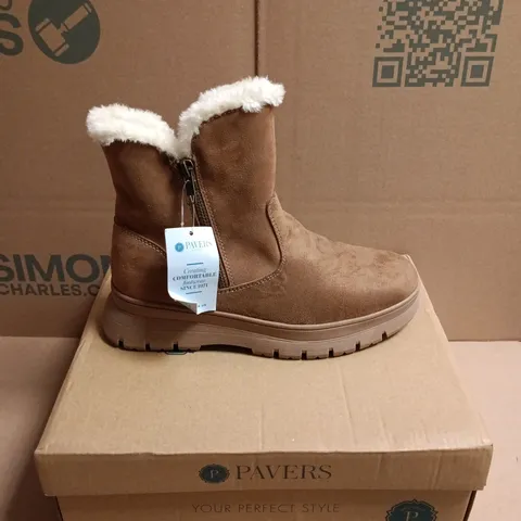 BOXED PAIR OF PAVERS ZIP ANKLE BOOTS IN TAN - 4