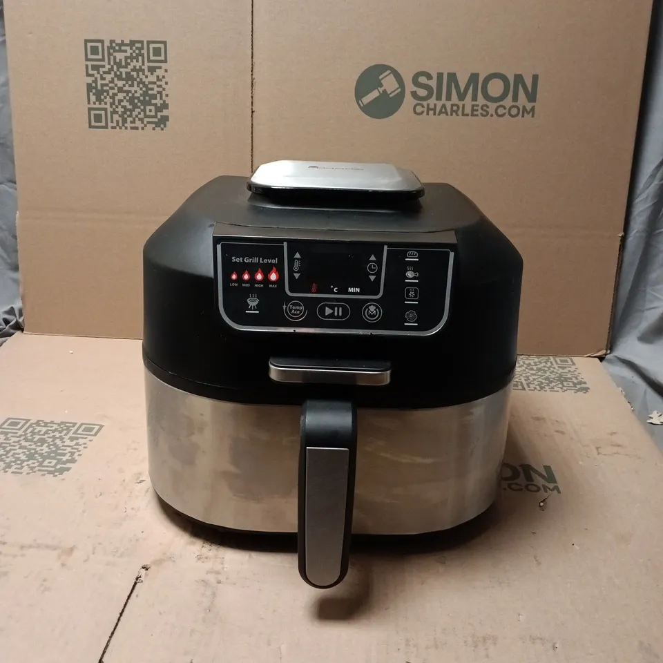 MASTERPRO COUNTERTOP AIR FRYER & GRILL – BLACK & STAINLESS STEEL (UNBOXED)