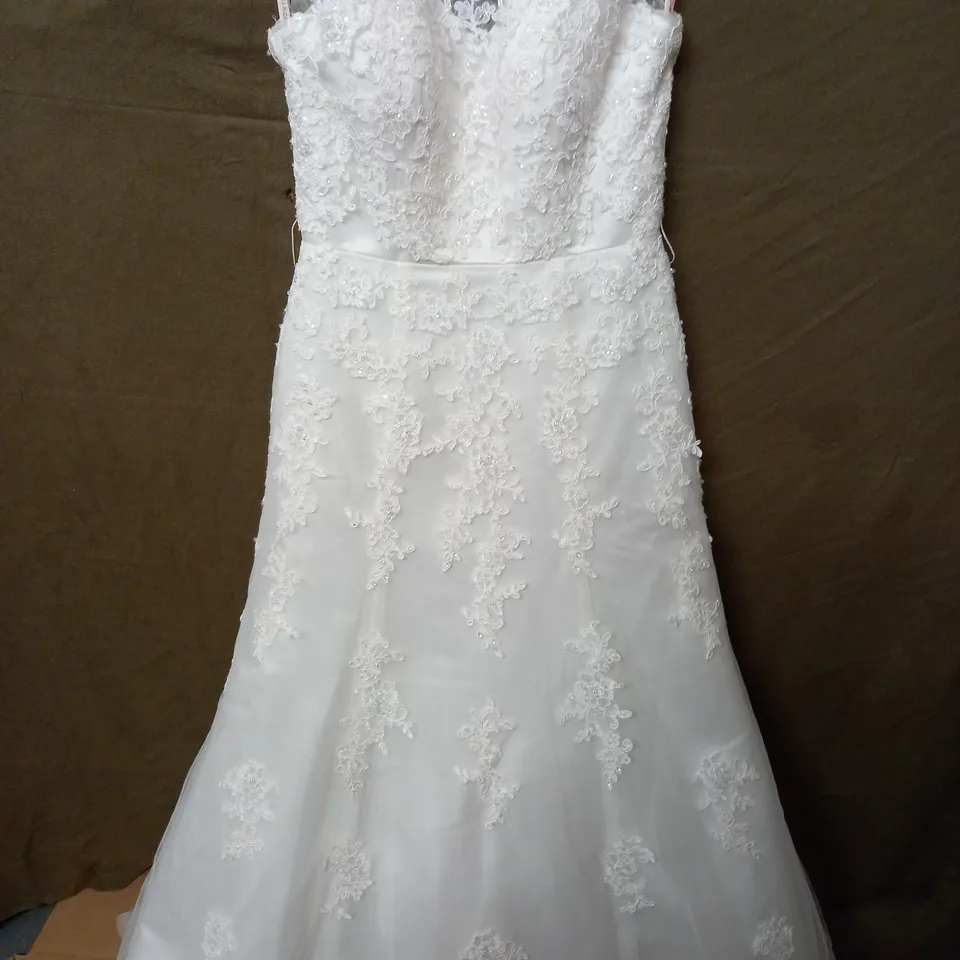 ROSETTA NICOLINI EMBELLISHED WEDDING DRESS - SIZE UNSPECIFIED