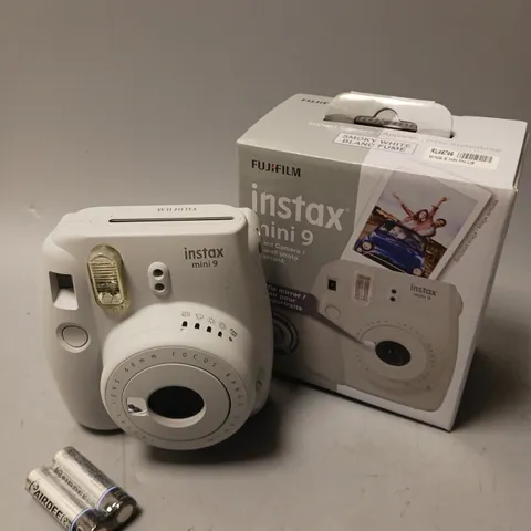 BOXED FUJIFILM INSTAX MINI 9 INSTANT CAMERA 