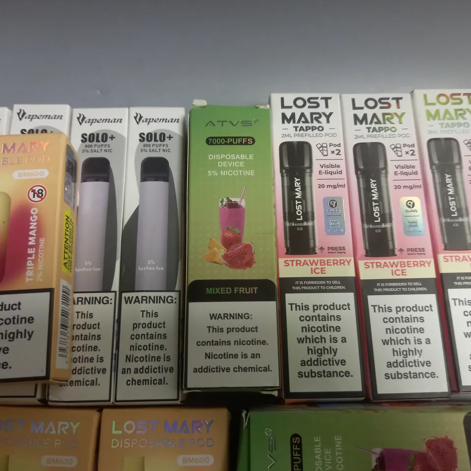 LOT OF 22 ASSORTED E-CIG ITEMS TO INCLUDE LOST MARY REFILLABLE POD, DISPOSABLE PODS AND VAPEMAN SOLO+