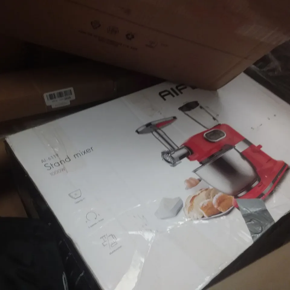 PALLET OF ASSORTED ITEMS INCLUDING STORAGE STOOL, AIFEEL STAND MIXER, UNDERCOVER UV PROTECTION SHADE, GREY POT/BIN, KENWOOD CONVENTIONAL MICROWAVE