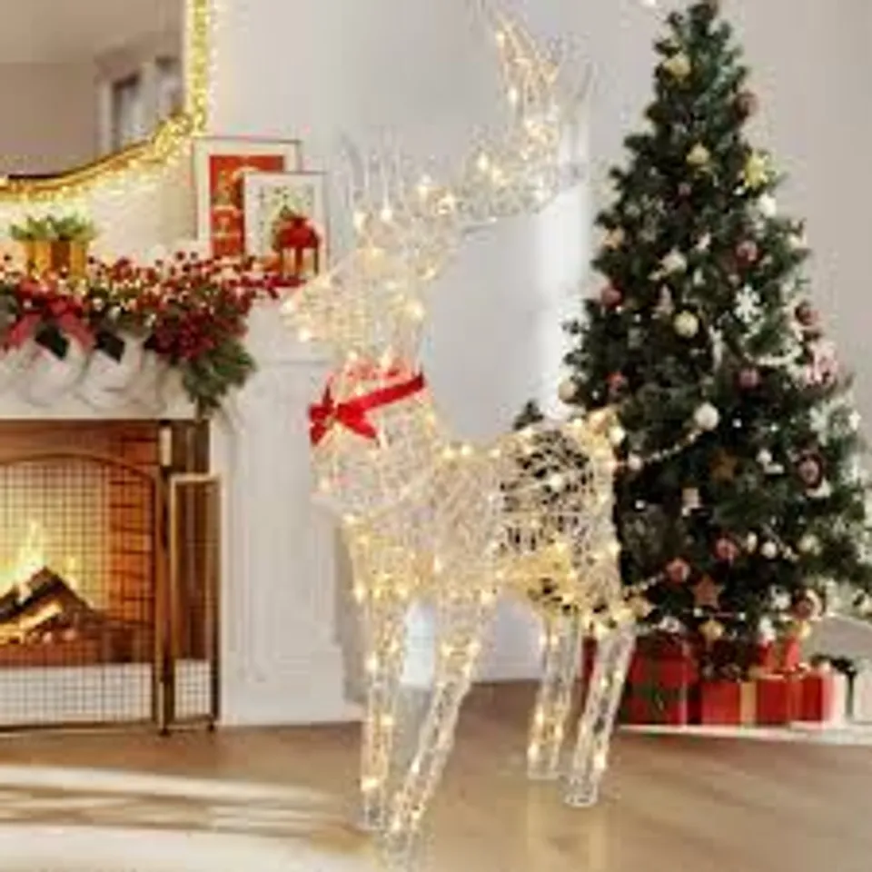 BOXED CHRISTMAS REINDEER, LIGHT UP DEER DECORATION WITH 120 RGB LEDS