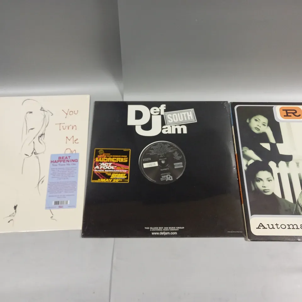 APPROXIMATELY 10 ASSORTED VINYL RECORDS TO INCLUDE SHAGGY OH CAROLINA, LUKE SKYWALKER RECORDS, AND DEF JAM SOUTH ETC.