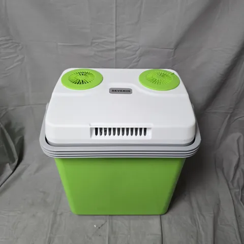 SEVERIN COOLING BOX 2922 – PORTABLE 12V/240V COOLING UNIT