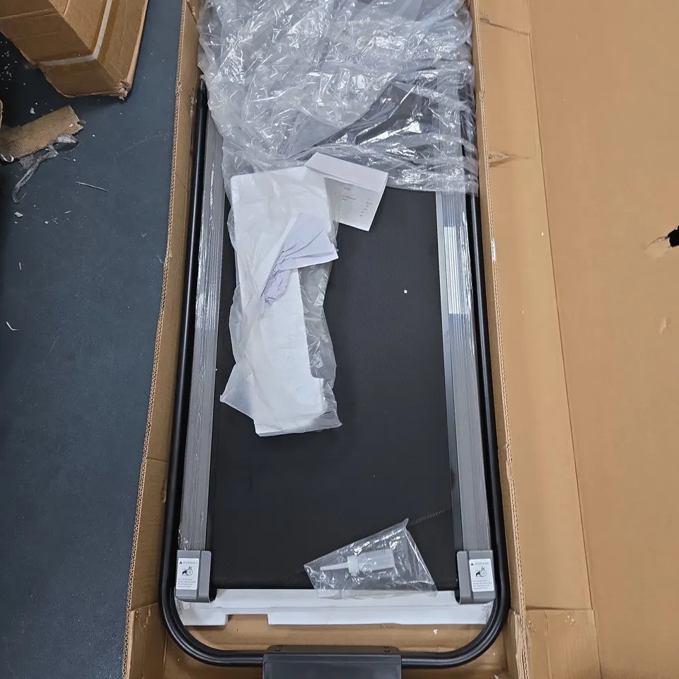 FOLDING ELECTRIC WALKING PAD TREADMILL WITH INCLINE, REMOTE & BLUETOOTH