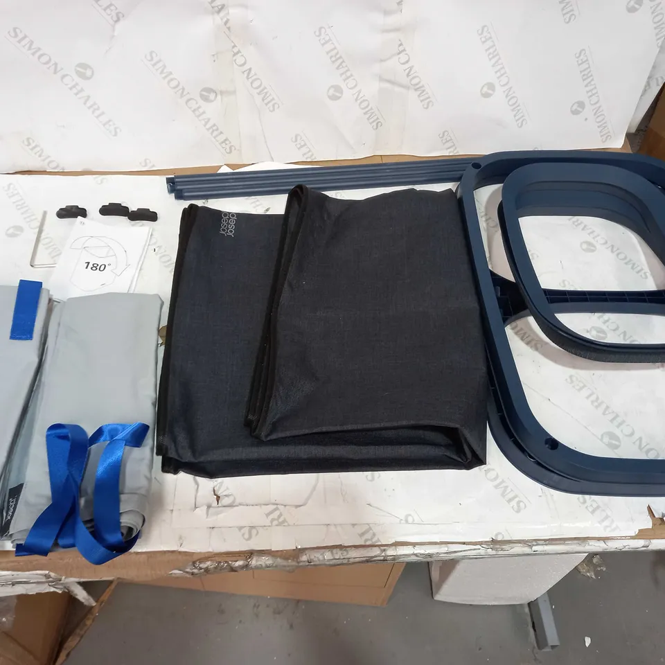 JOSEPH JOSEPH TOTA 90-LITRE LAUNDRY SEPARATION BASKET