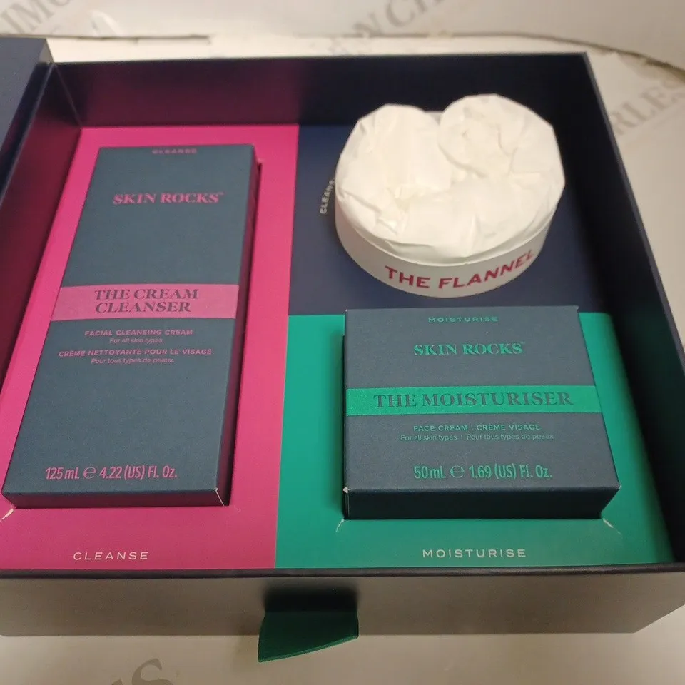 SKIN ROCKS BY CAROLINE HIRONS 3-PIECE SET