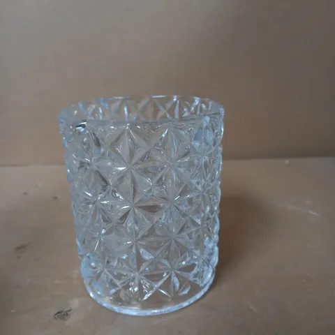 VICTORIA SPARE GLASS LIGHT SHADE 