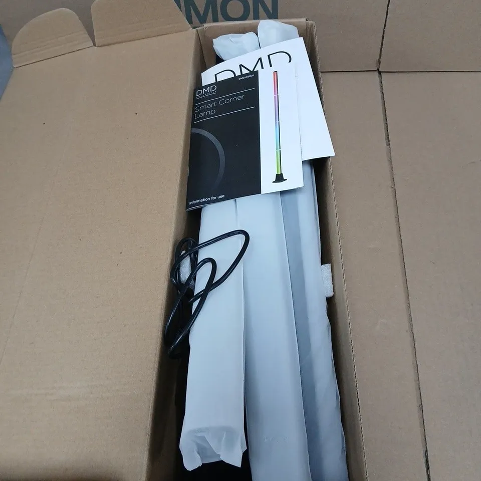 DMD COLLECTIVE SMART CORNER LAMP – BOXED