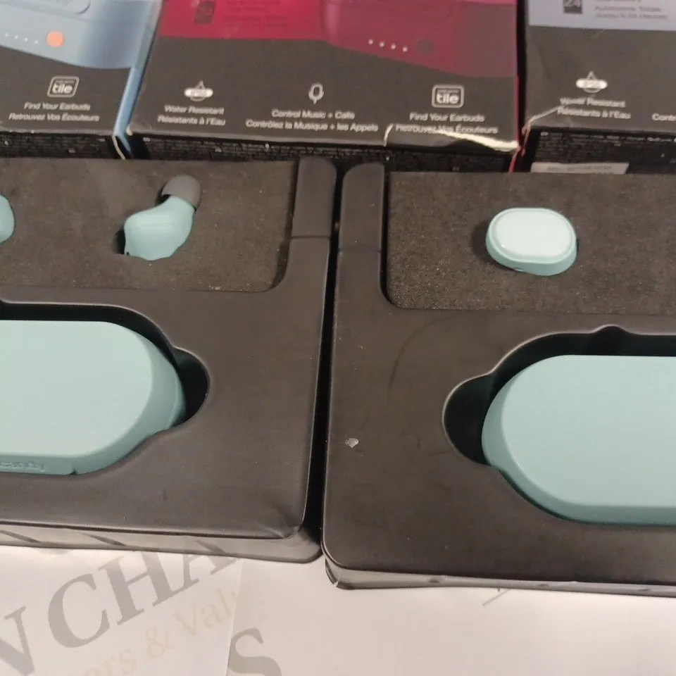 LOT OF 5 BOXED PAIRS OF SKULLCANDY SESH EVO TWS EARBUDS