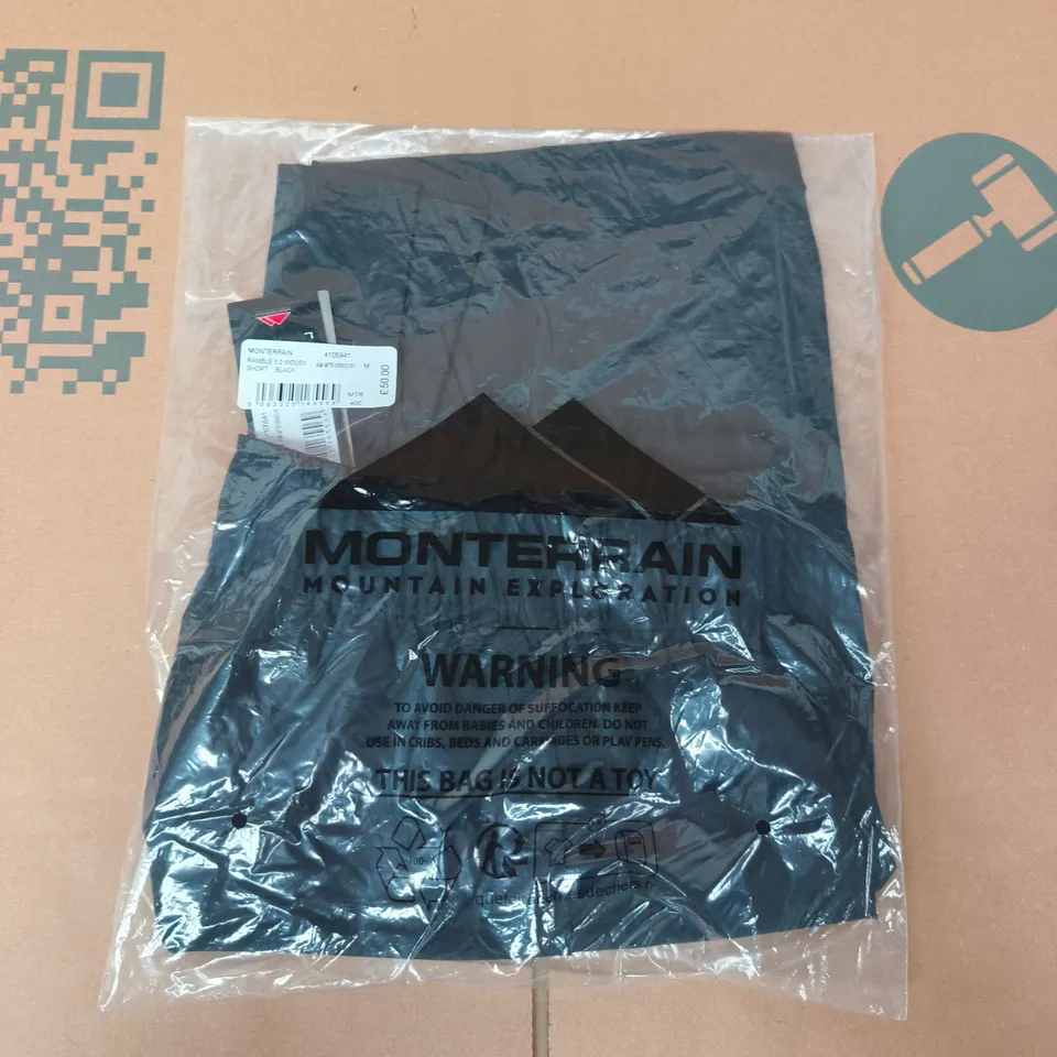 BAGGED MONTERRAIN RAMBLE 3.0 WOVEN SHORTS IN BLACK SIZE MEDIUM