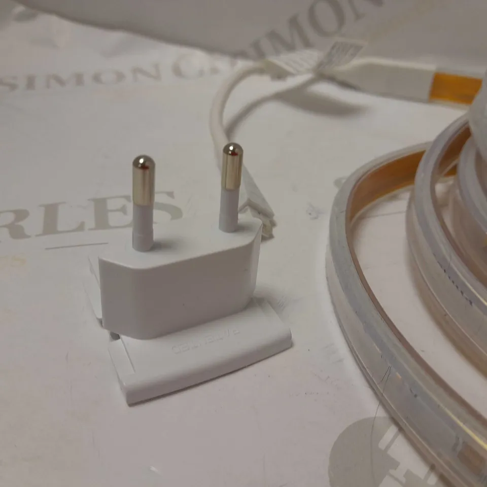PHILIPS HUE LIGHSTRIP PLUS 2M