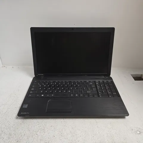 TOSHIBA SATELLITE PRO LAPTOP