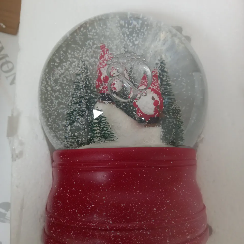 BOXED SANTA EXPRESS CHRISTMAS CHARACTER MUSICAL WATER SPINNER - GONK