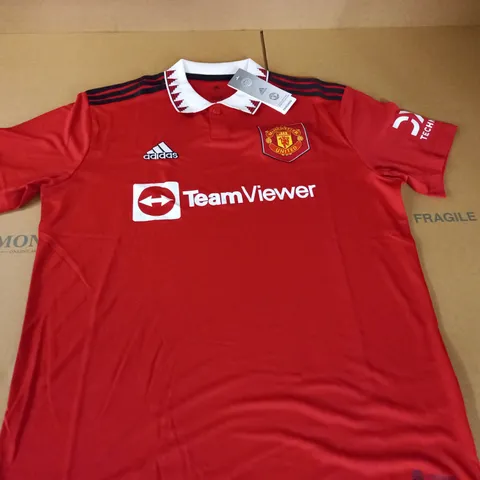 MANCHESTER UNITED FOOTBALL SHIRT - L