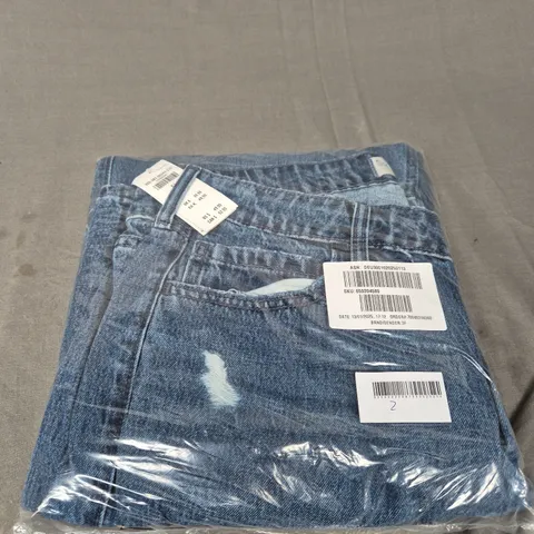 BAGGED ABERCROMBIE AND FITCH DENIM JEANS - SIZE 8