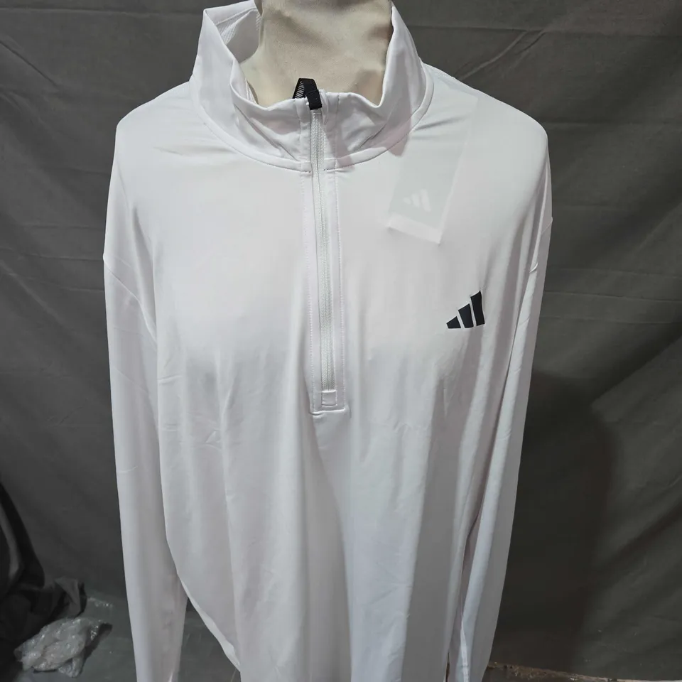 ADDIAS 1/4 ZIP IN WHITE SIZE XL