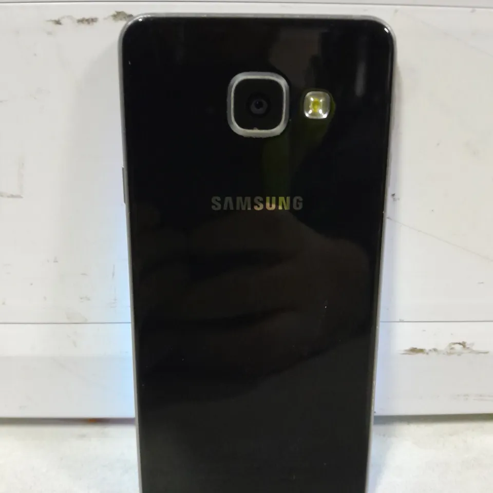 SAMSUNG GALAXY A3 (2016) MOBILE PHONE