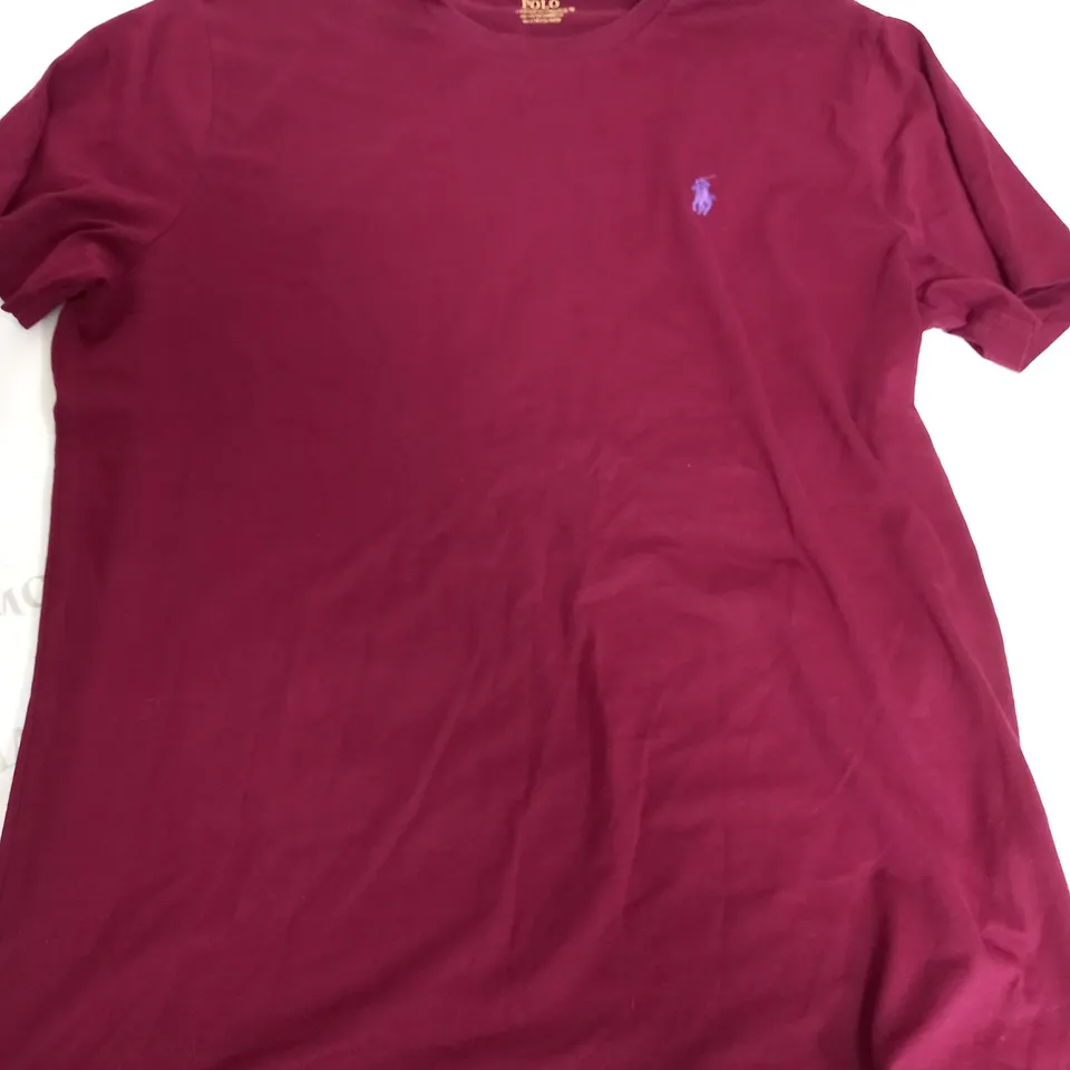 POLO RALPH LAUREN EMBROIDED LOGO T-SHIRT IN MAROON - LARGE