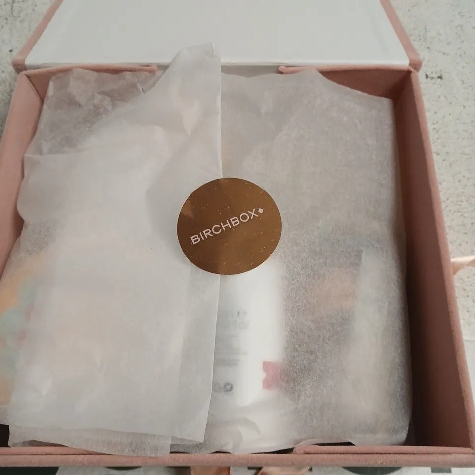 BIRCHBOX X ROCHELLE HUMES BEAUTY GIFT SET 