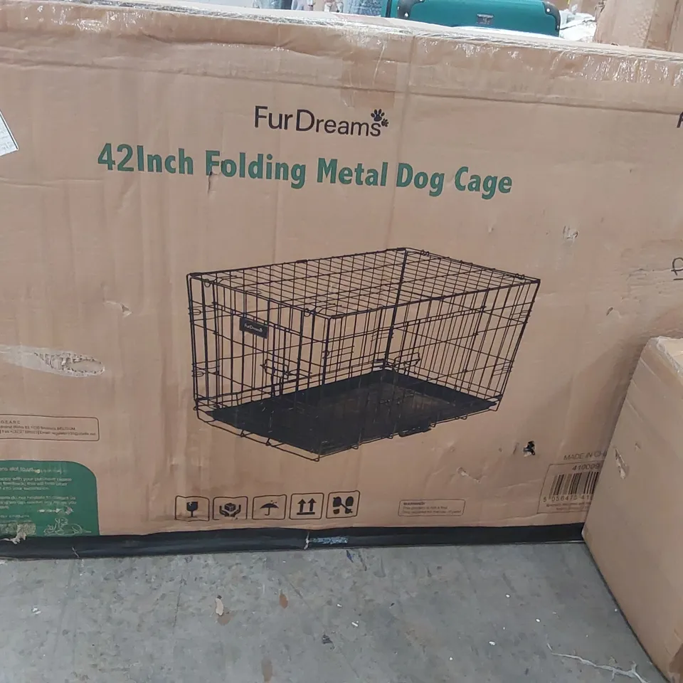 BOXED 42 INCH FOLDING METAL DOG CAGE