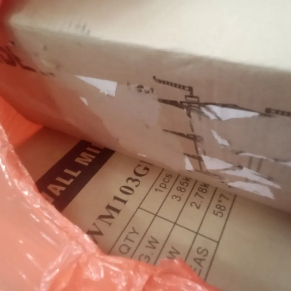 PALLET OF ASSORTED ITEMS INCLUDING HOMIDEC DRYING RACK, WALL MIRROR, BABY MATTRESS 